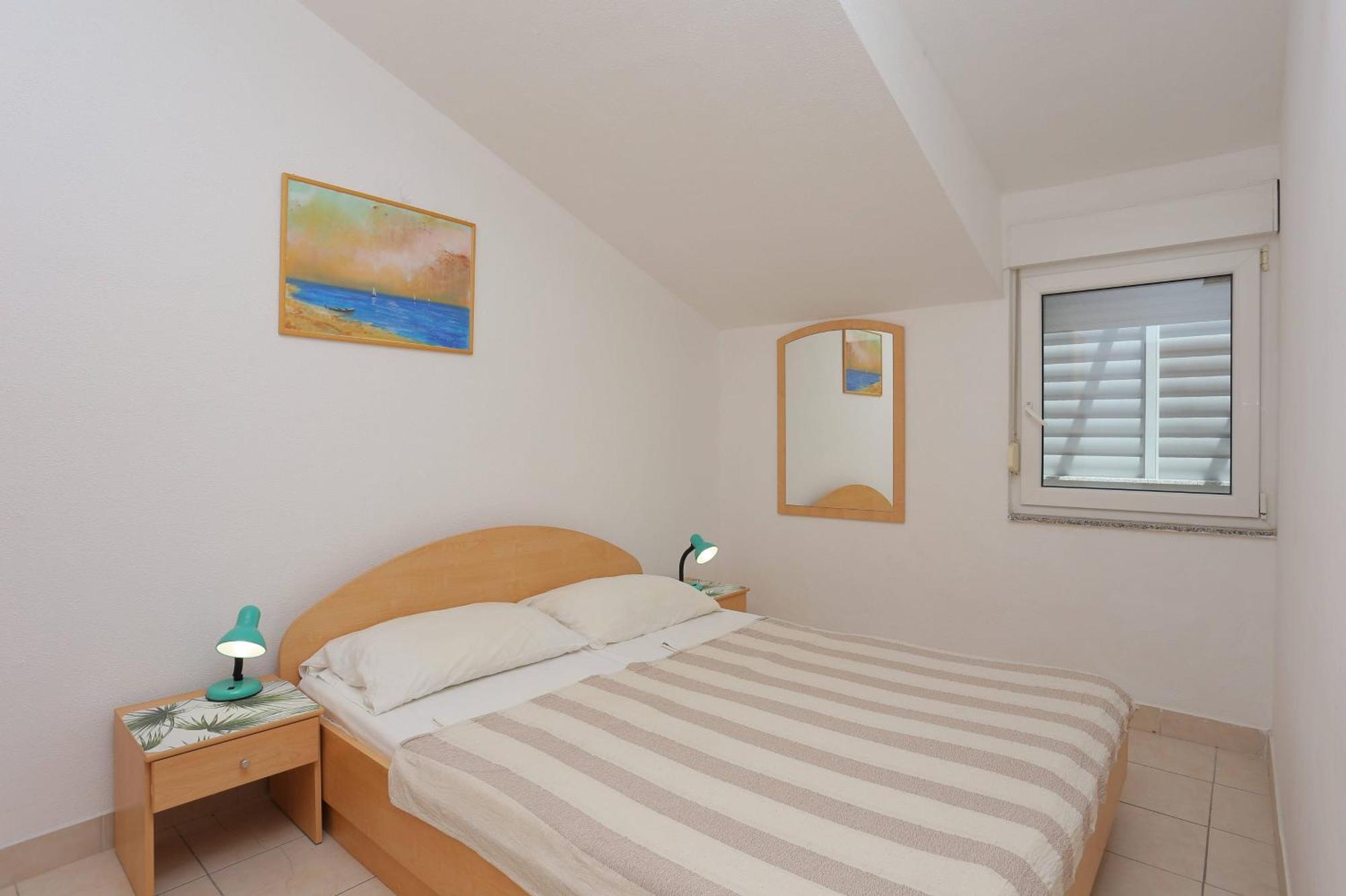 Family Friendly Apartments With A Swimming Pool Businci, Ciovo - 11232 Trogir Exterior foto